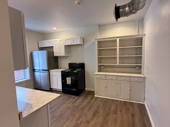 250 High St #3/4, Morgantown, WV 26505