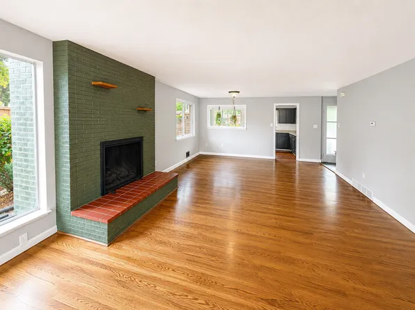 1447 Iowa Ave, Colorado Springs, CO 80909