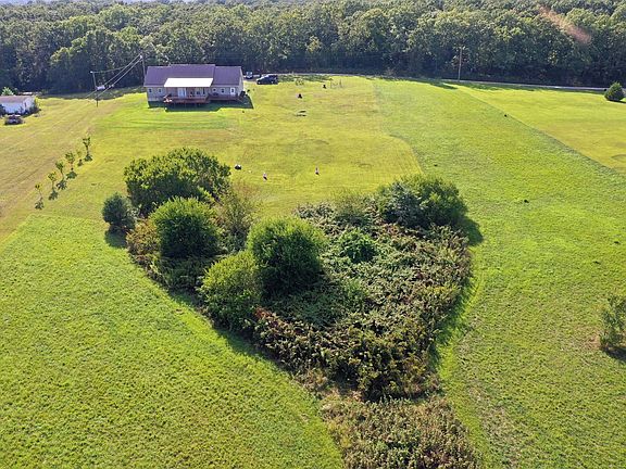 2nd image of 2058 County Road 5080
