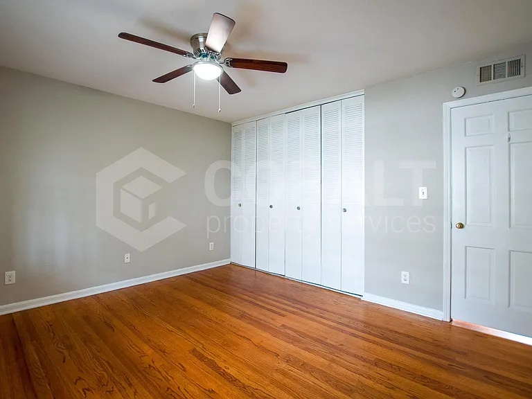 3607 Roxboro Rd NE #8 — Photo 8