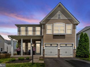 41990 Powells Farm Way, Aldie, VA 20105