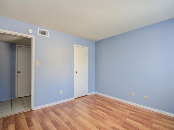 houston-texas-347393955 picture