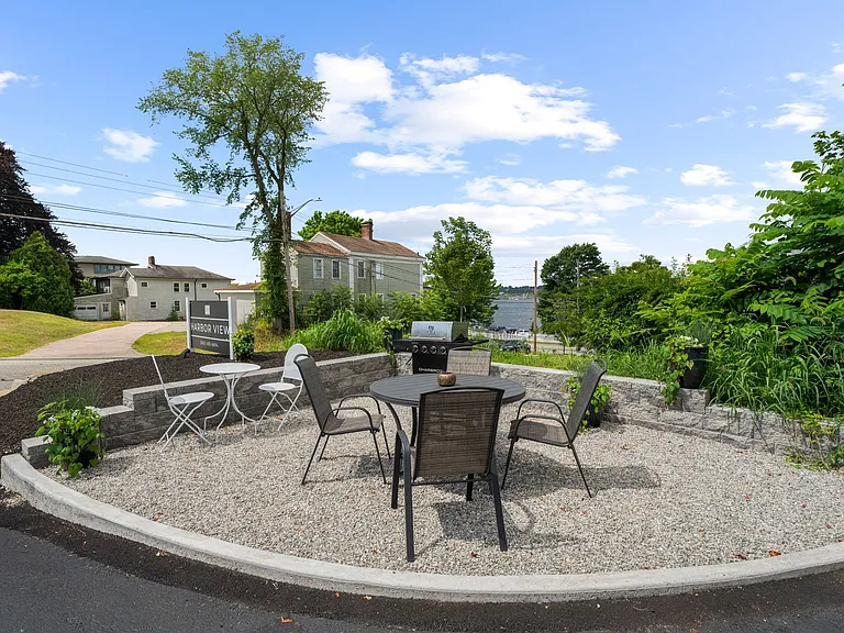 360 Thames St — Photo 28