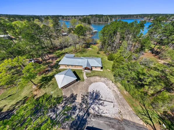 286 Lynnwood, Burkeville, TX 75932