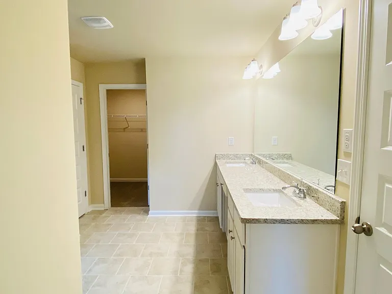 3681 Prospect Point Dr — Photo 19