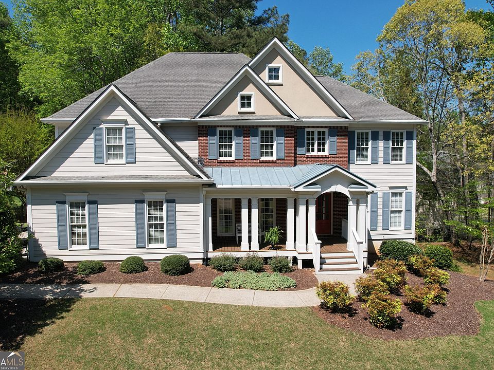 1st image of 810 River Cove Dr