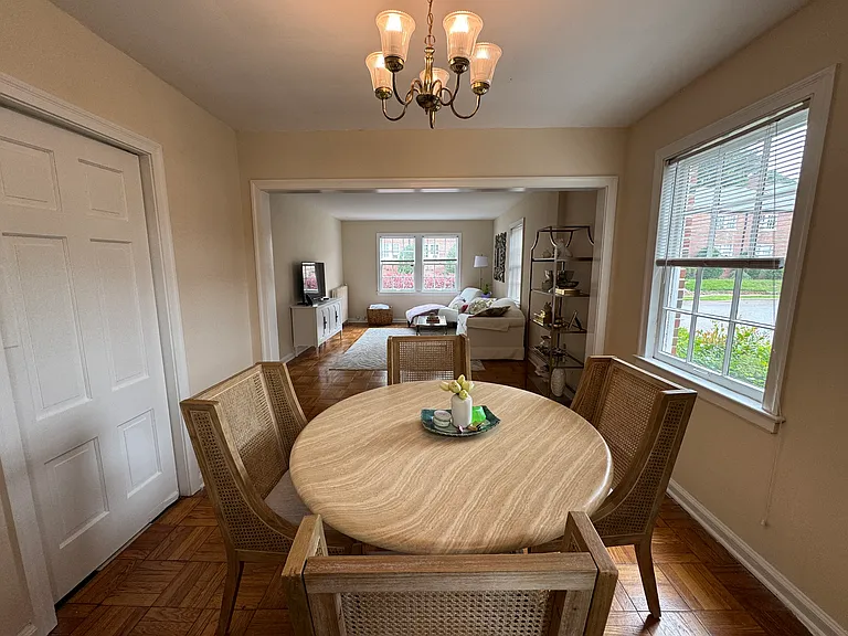 2832 Thornhill Rd #321B — Photo 68