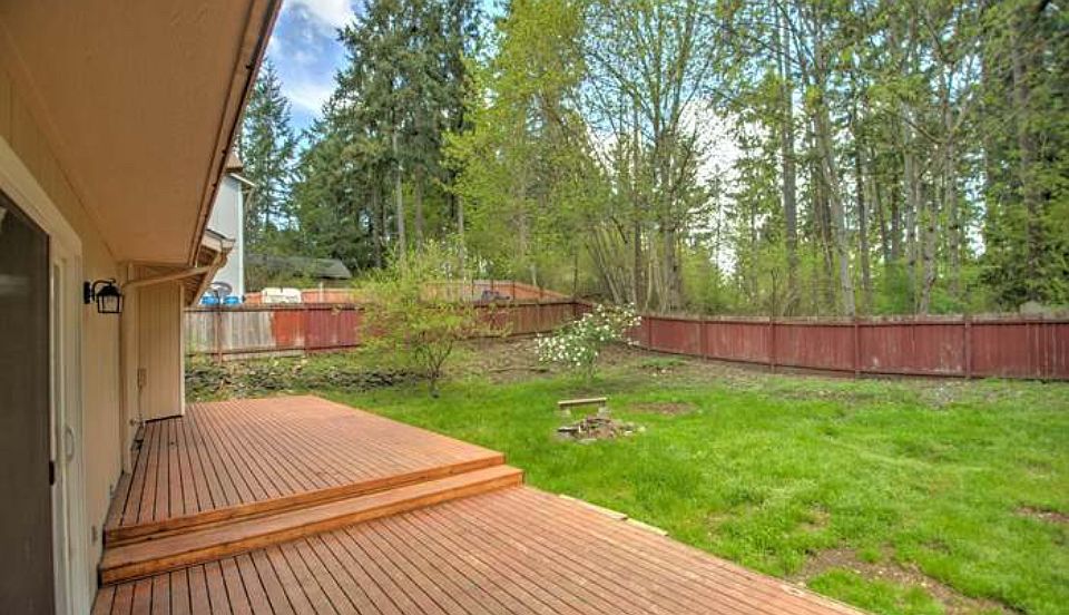 2nd image of 18010 Upland Dr SE