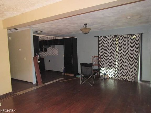 5th image of 5165 Rolling Ave
