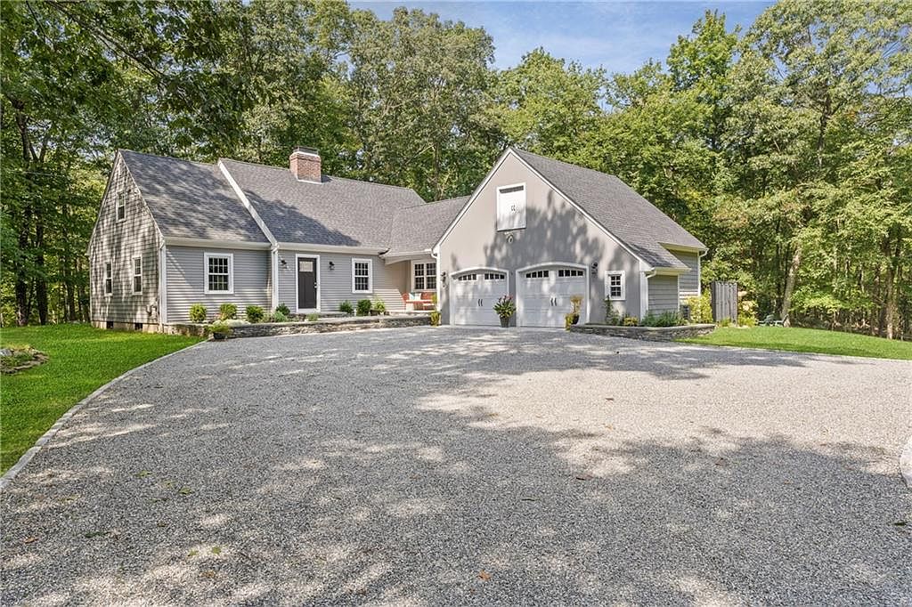 31 Central Pike, Scituate, RI 02857 Zillow
