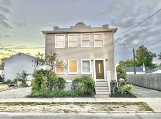 261 S Cherry St, Wallingford, CT 06492