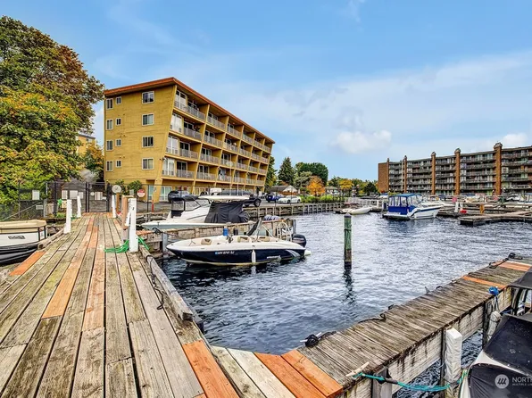 9520 Rainier Avenue S #504, Seattle, WA 98118