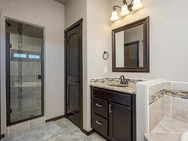 206 Tierra Verde Cir — Photo 21