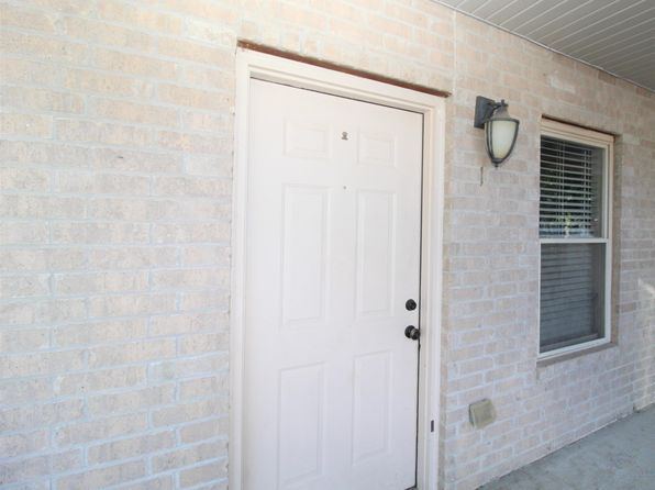 2060 N Leverett Ave #10718862