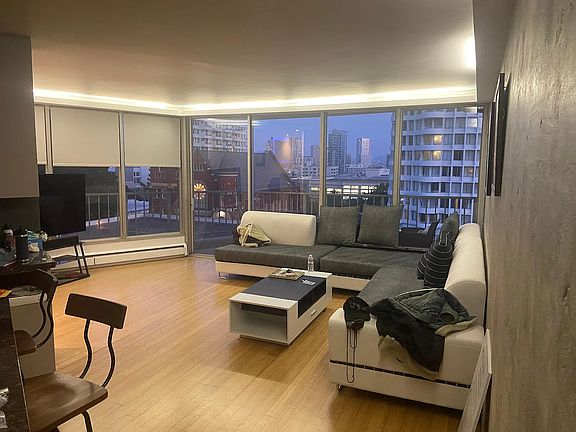 3rd image of 1200 Gough St Unit 3D