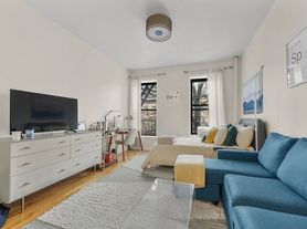 462 6th St, Brooklyn, NY