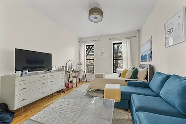 462 6th Street