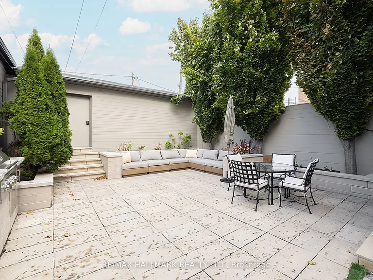 18 Foxley St — Photo 42
