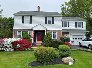 6 Crescent Pl, Monroe, NY