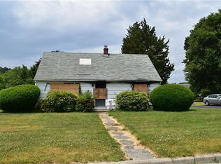 5 Jordan Ter, Waterford, CT 06385