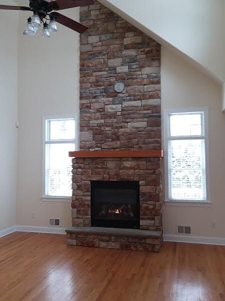 2nd image of 808A Atlantic Ave