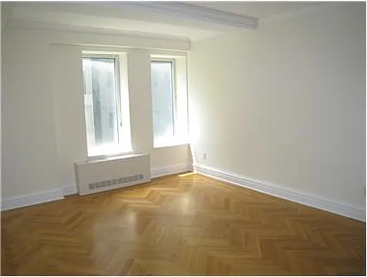 Rented by Douglas Elliman | media 21