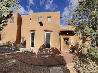 20 Apache Creek Rd, Santa Fe, NM 87505