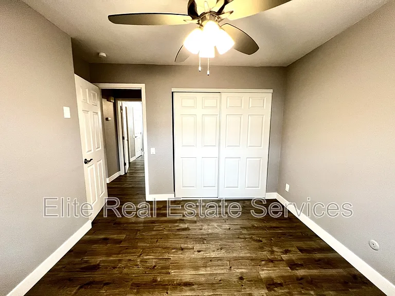 4424 47th St #1 — Photo 7
