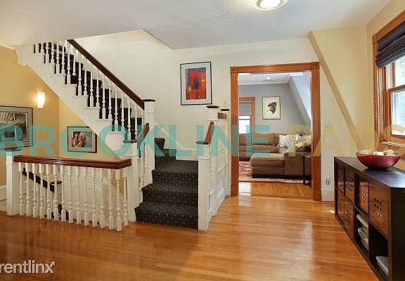 1469476443-00h0h-2fjx3kk2sxa-600x450