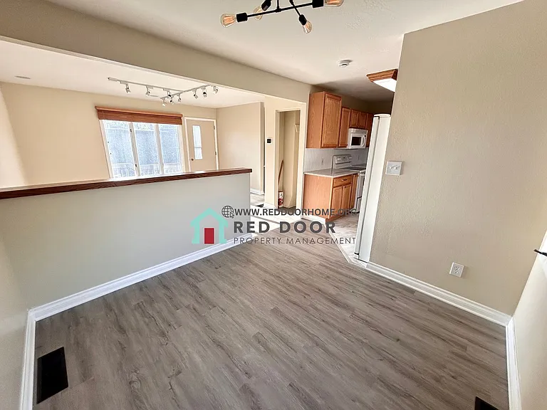 1705 Alder Dr #22 — Photo 3