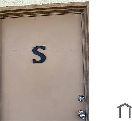 2 bed, 900 sqft, $2,349 — Photo 2
