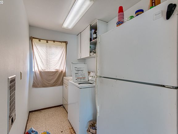 5th image of 4915 NE 139th Ave