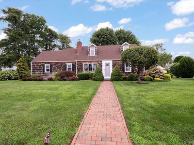 87 Dartmouth Road, Massapequa, NY, 11758