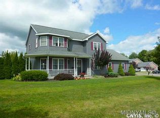 113 Cedarcrest Ln, Oneida, NY 13421
