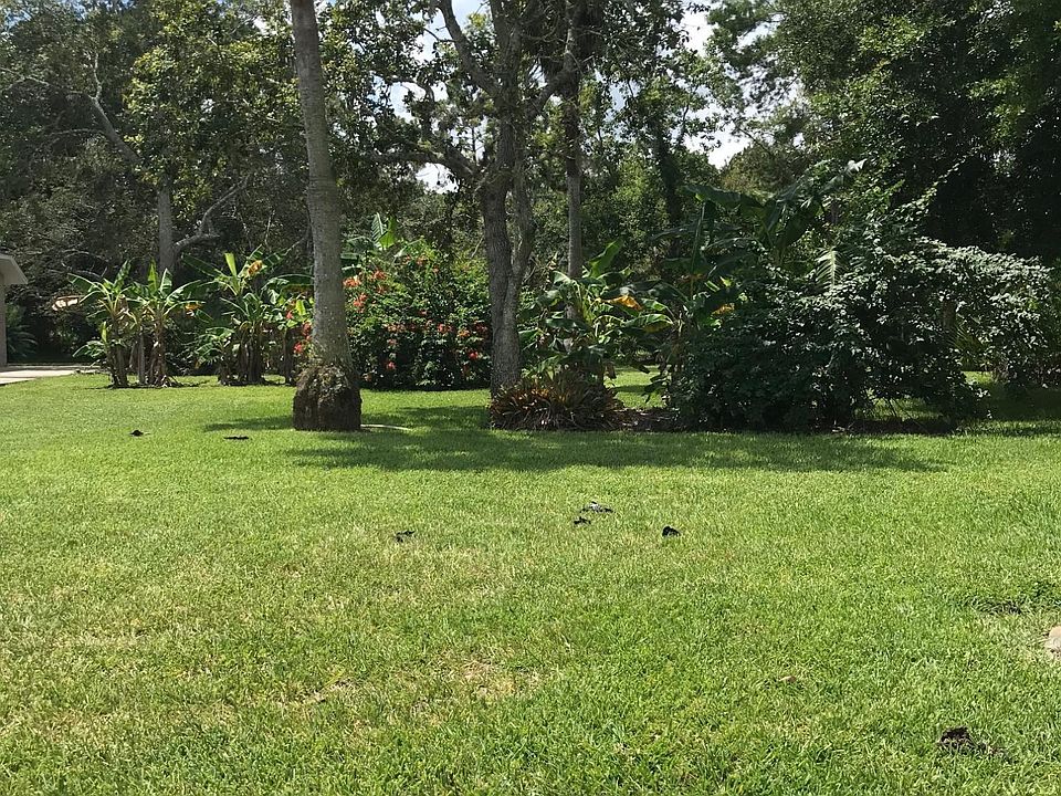 1st image of 17 Southern Trace Blvd