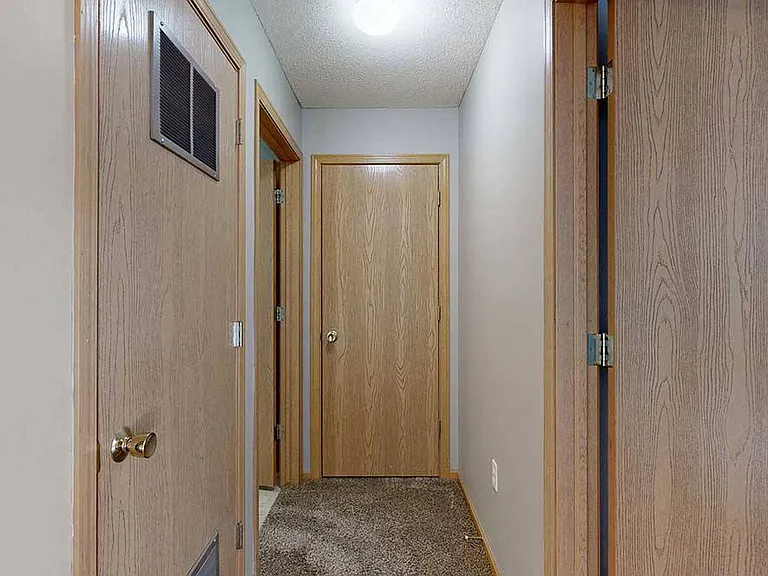 Northbrook Apartments — Photo 138