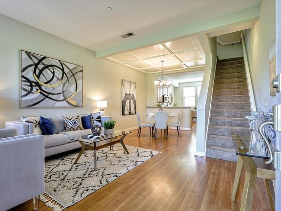 5th image of 123 Cahill Park Dr