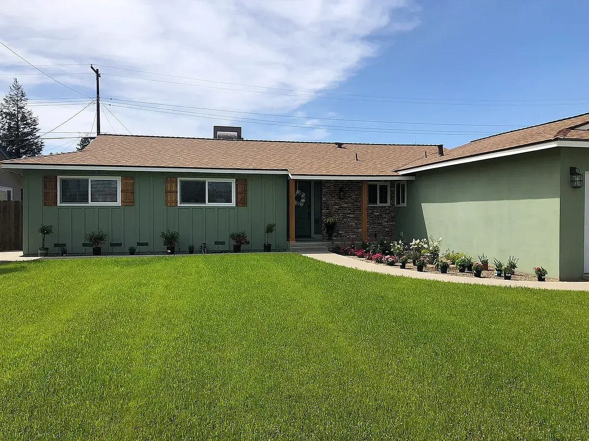 Building Photo - 837 N Mahaleb St