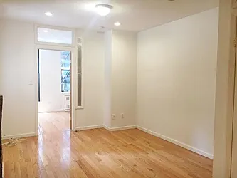 Rented by Best Apartments North Inc