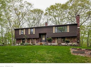 600 W Lake Ave, Guilford, CT 06437