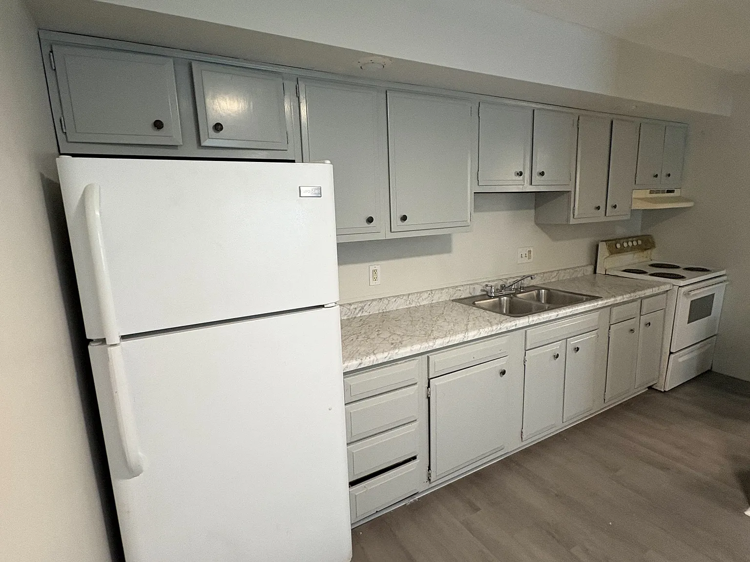 1265 Kinyon St. Apt 24, South Bend — Photo 3