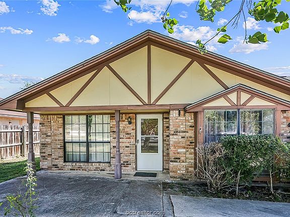 3rd image of 4116 Kenwood Dr