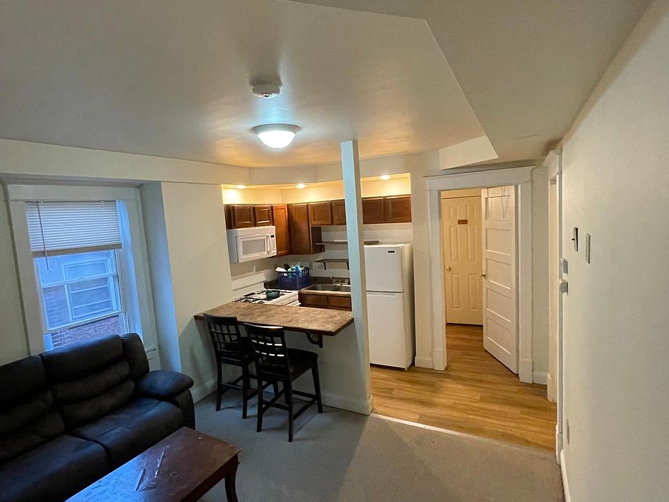 1st image of 2319 15th St APT 3
