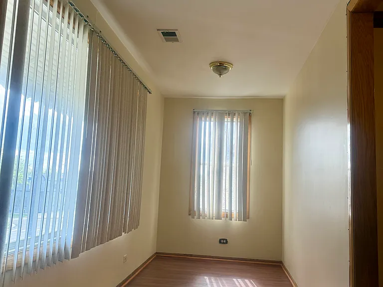 5914 W Fullerton Ave #2 — Photo 15