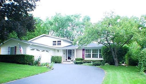 1st image of 506 W Kingsbury Dr