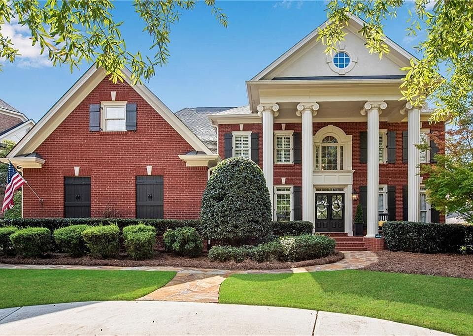 1st image of 7065 Laurel Oak Dr