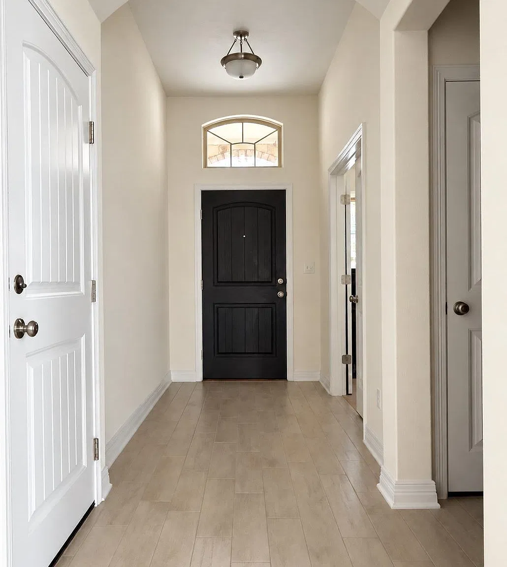 3 bed, 2.0 bath, 1707 sqft, $2,995 — Photo 2