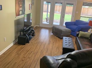 8 Saint Moritz Ct, Savannah, GA 31419