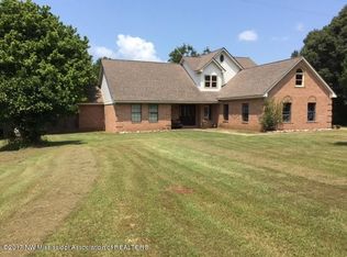 231 Banger Rd, Sarah, MS 38665