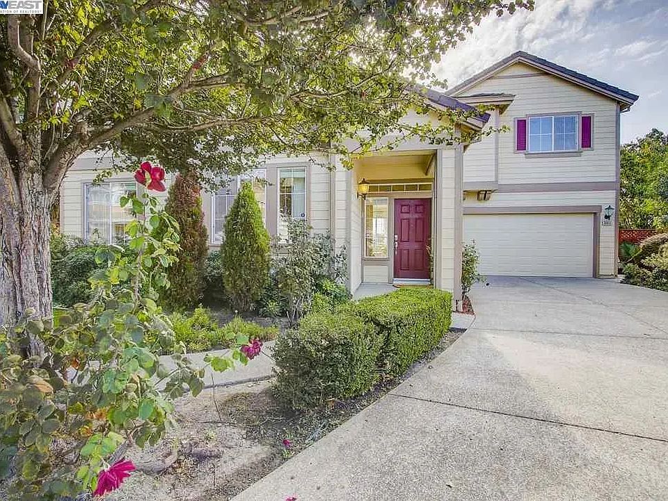 1st image of 35051 Mount Palomar Ct